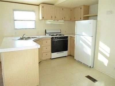 2nd image of 2006 Brasher Rd