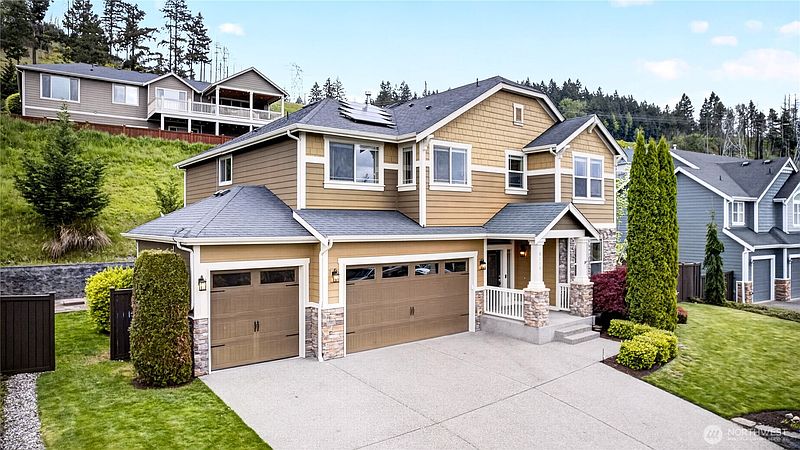 2nd image of 8119 172nd Avenue E