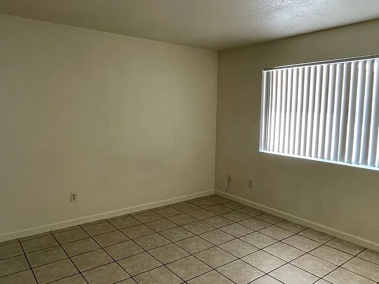 3090 Bounty Ln — Photo 19