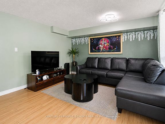 3rd image of 1580 Mississauga Valley Blvd #207