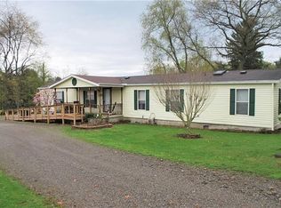 539 Frisco Ave, Ellwood City, PA 16117