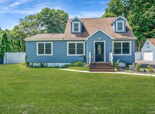 224 Southern Blvd, Saint James, NY 11780