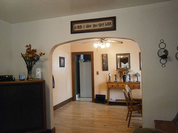 5th image of 1528 Purvis Ave