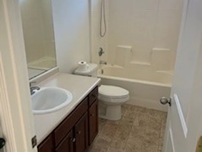 534 Cobblestone Cir — Photo 10