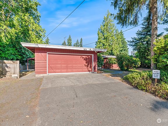 3rd image of 1815 116th Avenue NE