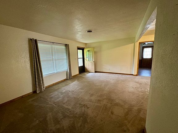 4th image of 702 Co Rd 1280