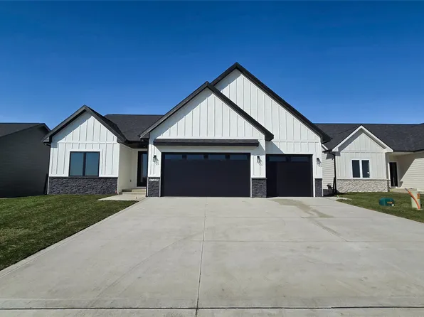 17335 Brookview Dr, Urbandale, IA 50323