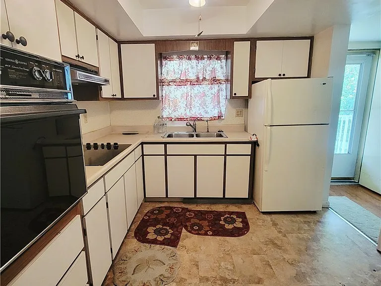 357 Joel Blvd #211 — Photo 4