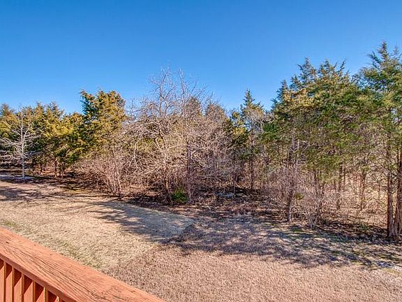 4th image of 8821 Ivy Mount Ln