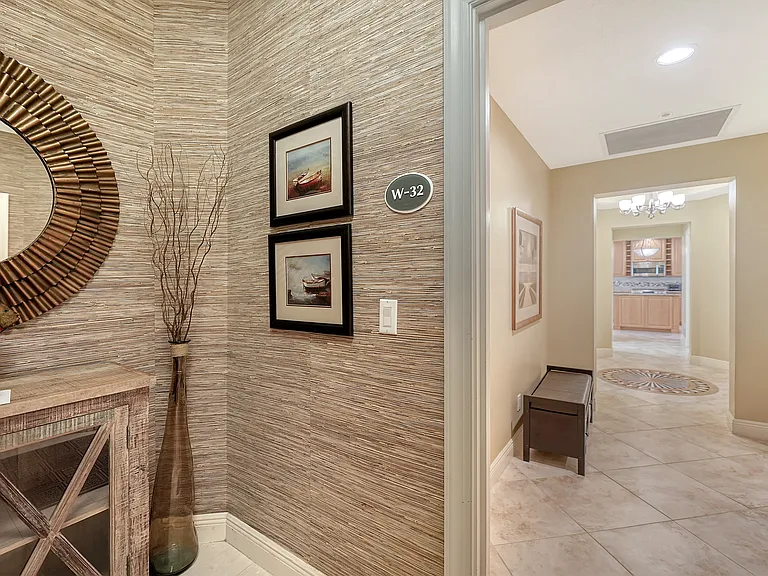 1308 Old Stickney Point Rd #W32 — Photo 24