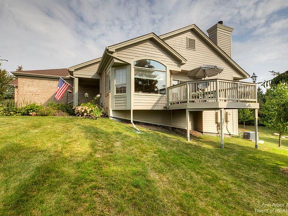 3rd image of 3759 Bridle Pass Ct