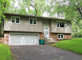 4179 Clover Ave, Vadnais Heights, MN 55127