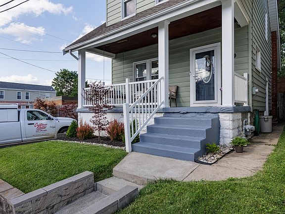 2nd image of 3324 Latonia Ave