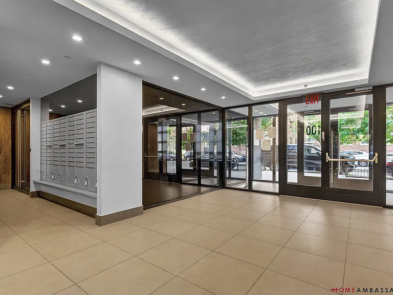 2100 Bedford Ave #5F — Photo 8