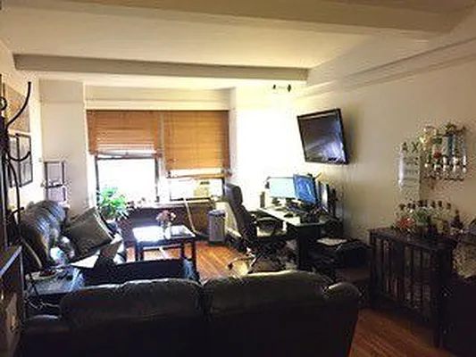 Sold by Tri Boro Terrace Realty | media 27