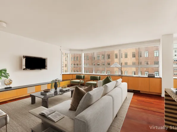 110 East 71st Street image 1 of 11