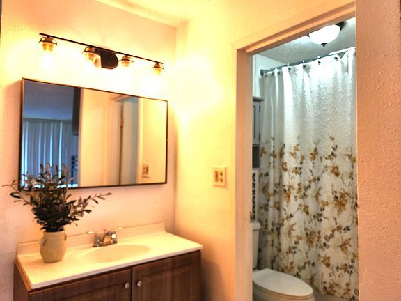 4th image of 7900 S Orange Blossom Trl #1132