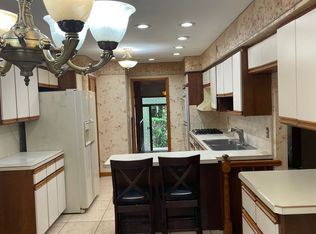 109 Princeton Rd, Elizabeth, NJ 07208