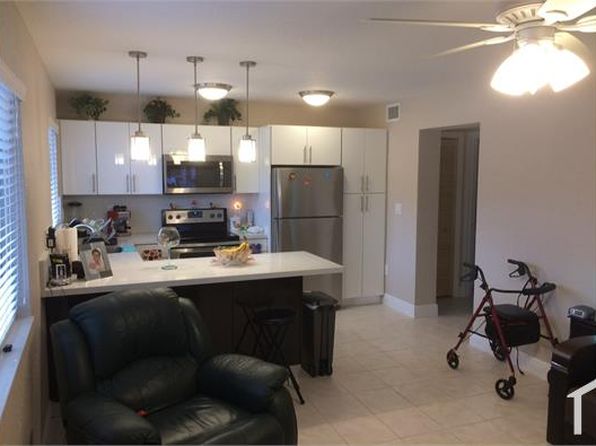 440 NW 47th Ave APT 3