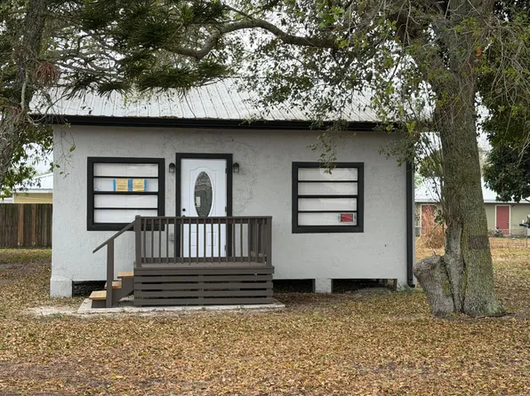 210 Basilan Crescent, Clewiston, FL 33440