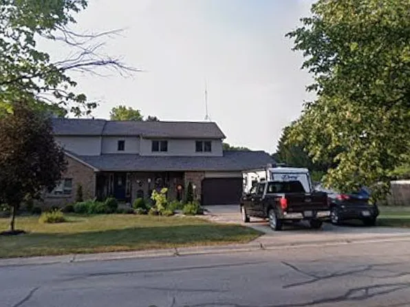 12109 Bayshore Blvd, Grabill, IN 46741