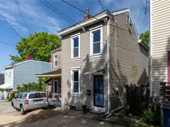 5511 Celadine St, Pittsburgh, PA 15201