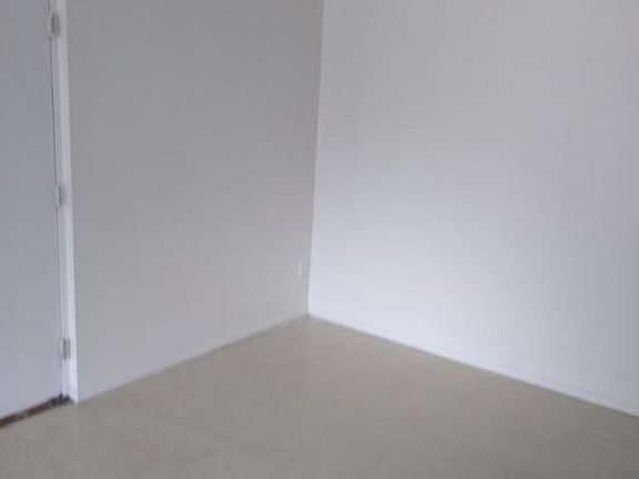 2nd image of 2930 Grasselli Ave APT 8