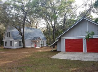 185 Bumpy Rd, Melrose, FL 32666