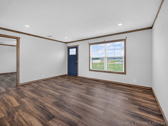 5th image of 4292 S 4180th Rd
