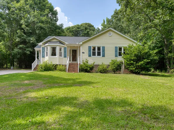 132 Leeway Ct, Clayton, NC 27520