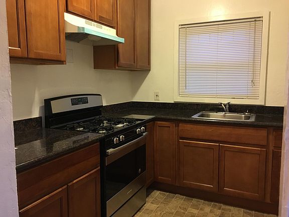 3rd image of 416 Marina Way S #B