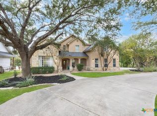 450 Three Oaks Rd, Seguin, TX 78155