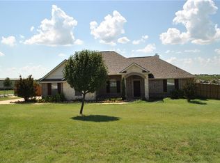 9011 Yucca Cir, Sanger, TX 76266