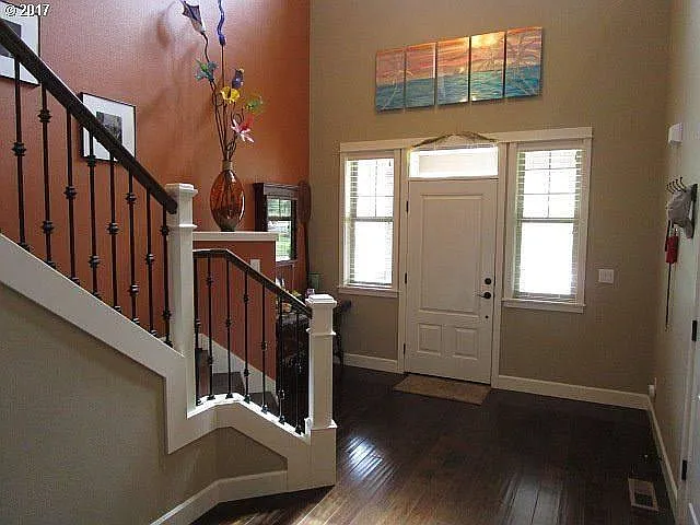 SW Ledgestone Dr — Photo 3