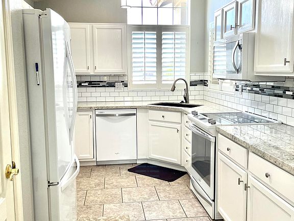 2nd image of 11539 W BOBCAT Court