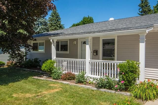 1st image of 4116 Manor Dr