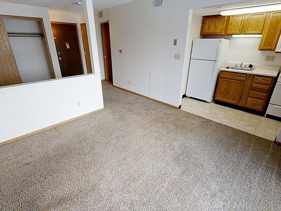 2nd image of 4915 Todd Dr Unit 2