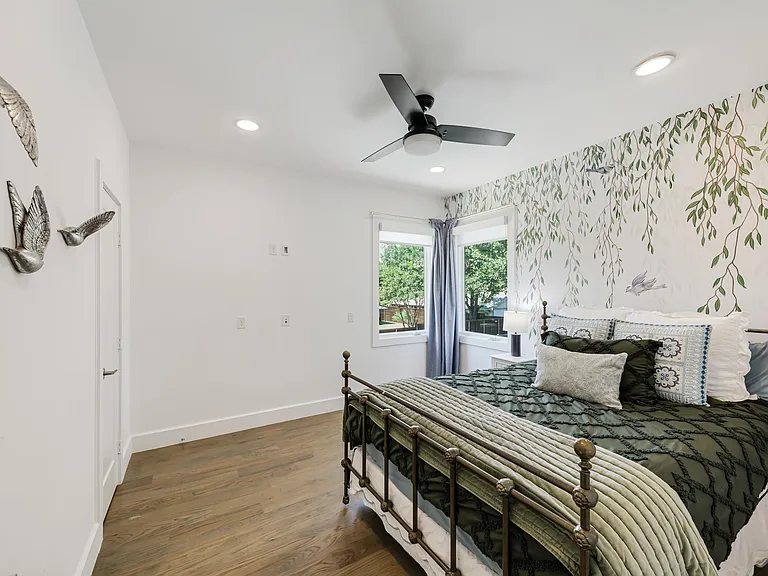 4139 Allencrest Ln — Photo 39