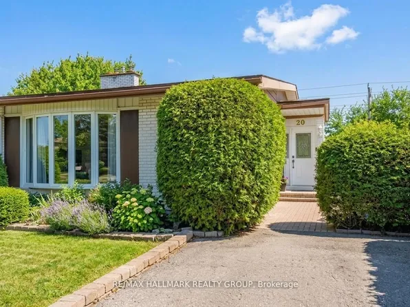 20 Mulvagh Ave, Ottawa, ON K2E 6M6