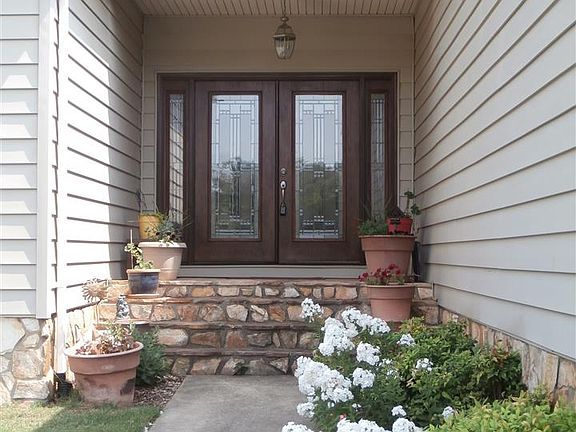 2nd image of 14 Morningside Dr
