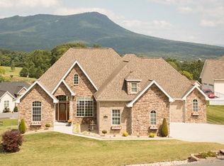 1555 Marigold Cir, Harrisonburg, VA 22801