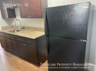 534 Elm St #2R, Woonsocket, RI 02895