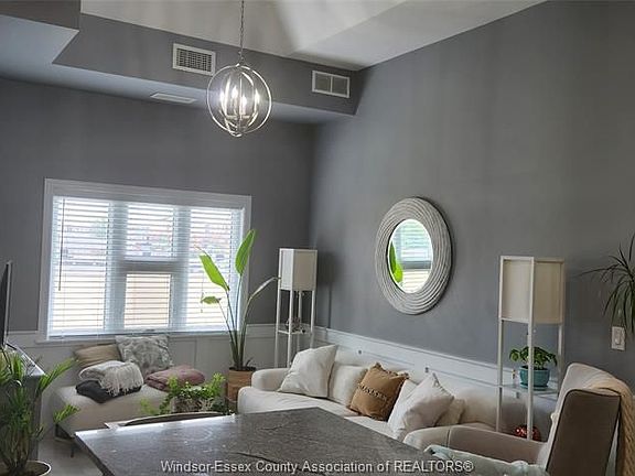 5th image of 1745 Sprucewood Ave #4