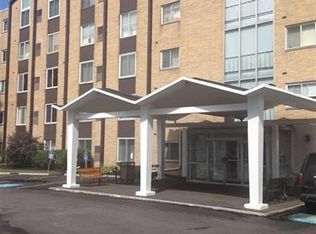 25735 Lorain Rd UNIT 309, North Olmsted, OH