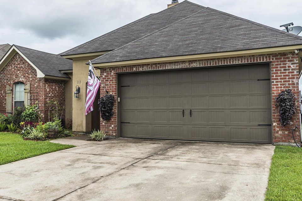 1st image of 803 Copper Meadows Blvd