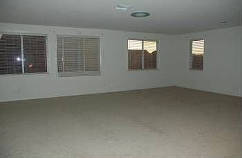 2nd image of 5514 Arcadia Cir