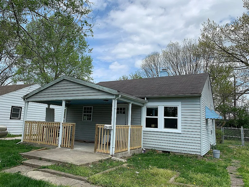 2345 N Goodlet Ave photo 1
