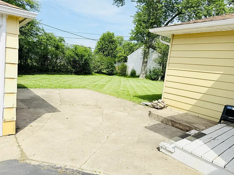 2904 Stork Ct — Photo 23