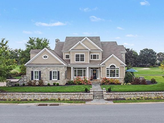 3rd image of 671 Bent Creek Dr
