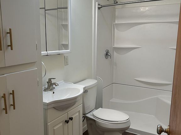 2nd image of 1103 11th Ave #10967802